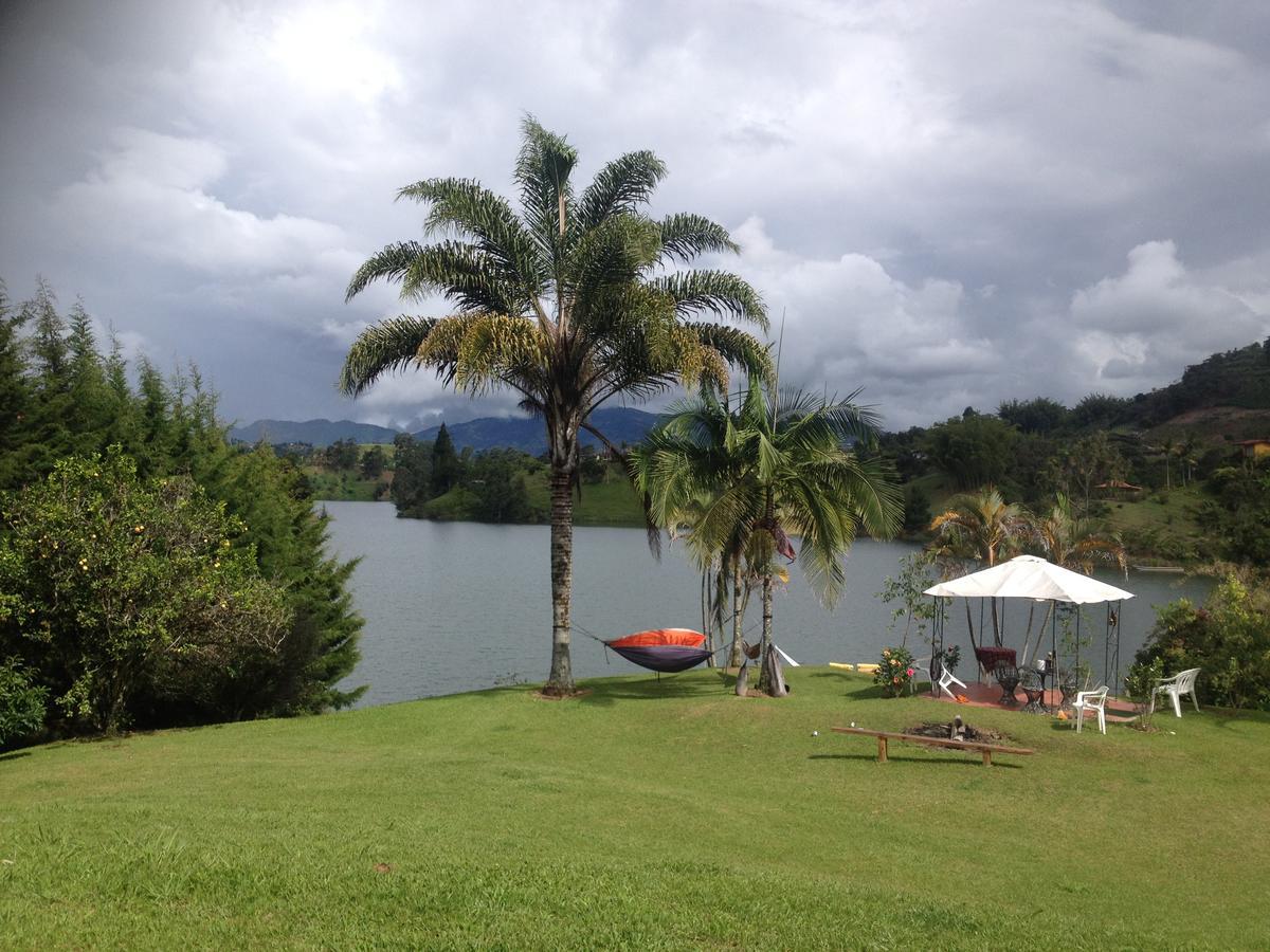Casa Finca Tipica The Lake Hotel Guatapé Exterior foto